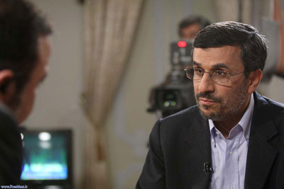 احمدی‌ نژاد در گفتگوی تلویزیونی:   سال 84 باور داشتم کشور را می‌توان بهتر و با سرعت رشد بیشتر اداره کرد