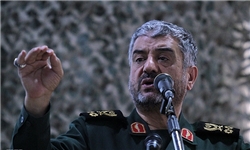 فرمانده کل سپاه پاسداران مطرح کرد دشمن وارد جنگ روانی با ایران شده