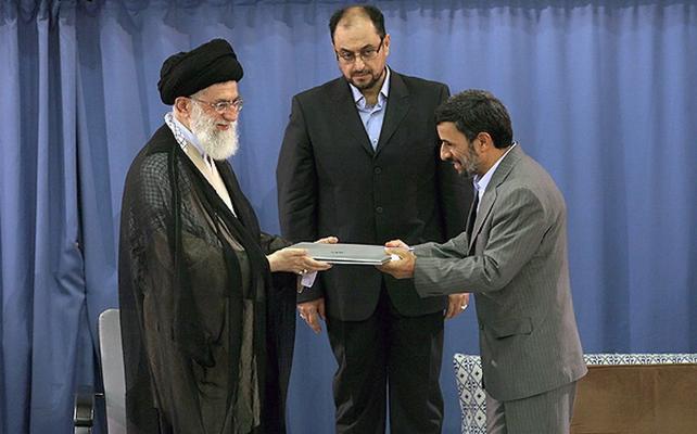 اگر حمایت رهبر ایران نباشد، احمدی نژاد منزوی خواهد شد 