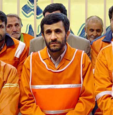 من از احمدي نژاد شكايت دارم!