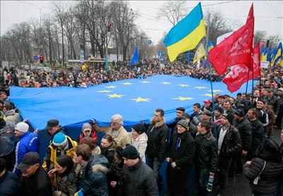 شکست سنگین کودتای مخملی در اوکراین؛   کریمه رسماً به روسیه ملحق شد