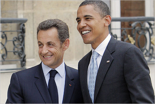 ساركوزي : از دروغ هاي نتانياهو خسته شده ام اوباما : پس من چي بگم ؟!